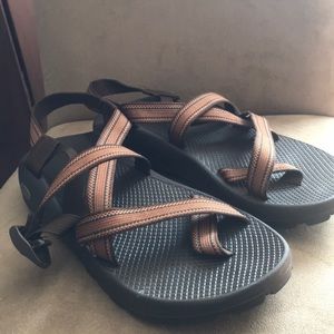 Men’s Chaco size 11 reposh🦋